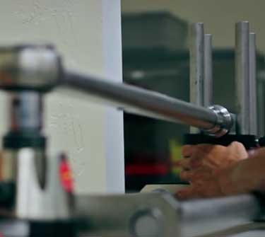 torque loading bench